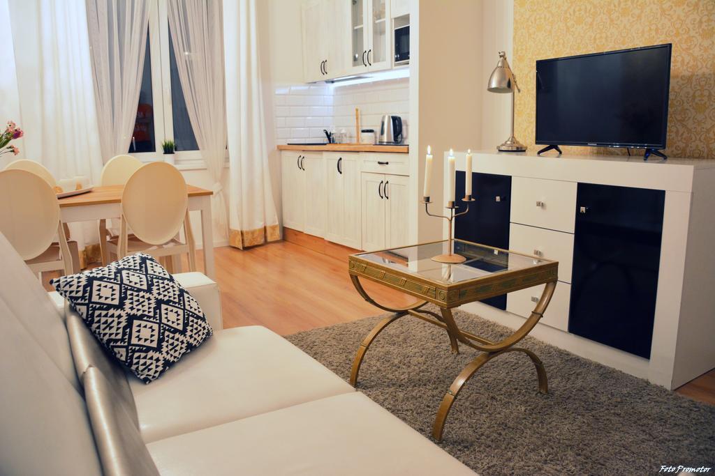 Gold Box Apartament Гданьск Экстерьер фото